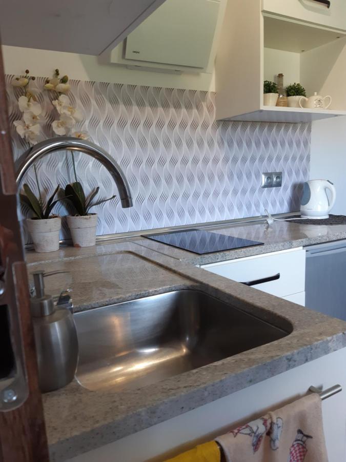Maly Apartamencik Teo Rewal Dış mekan fotoğraf