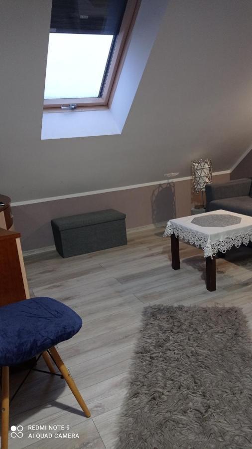 Maly Apartamencik Teo Rewal Dış mekan fotoğraf
