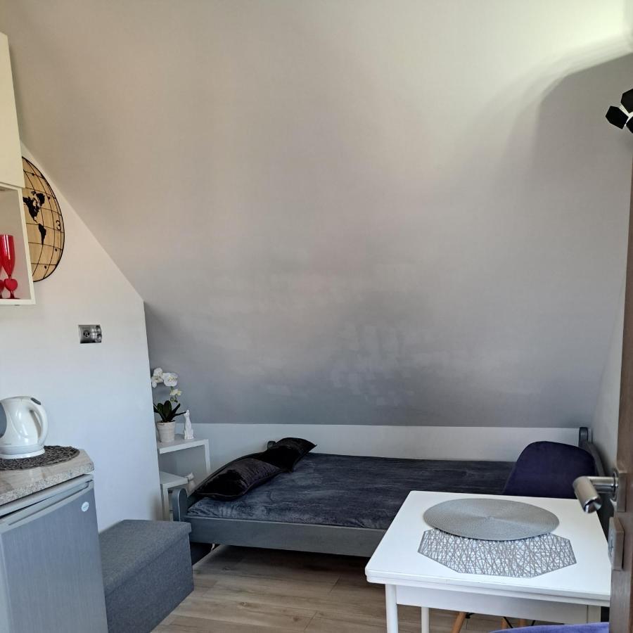 Maly Apartamencik Teo Rewal Dış mekan fotoğraf
