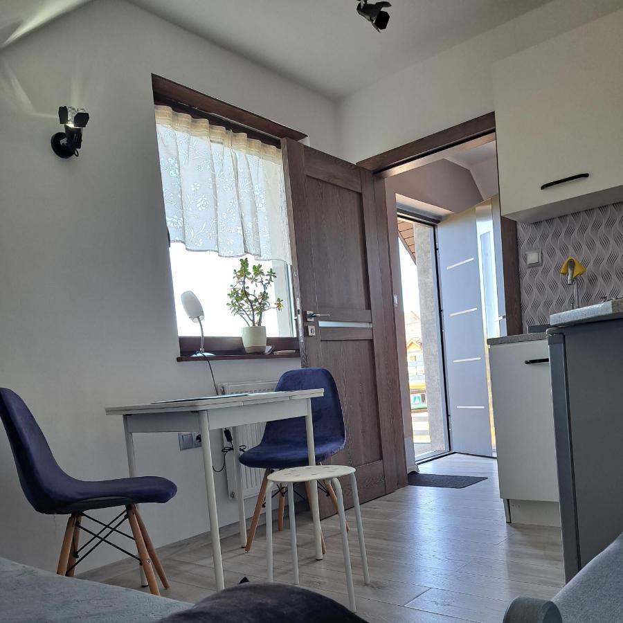 Maly Apartamencik Teo Rewal Dış mekan fotoğraf