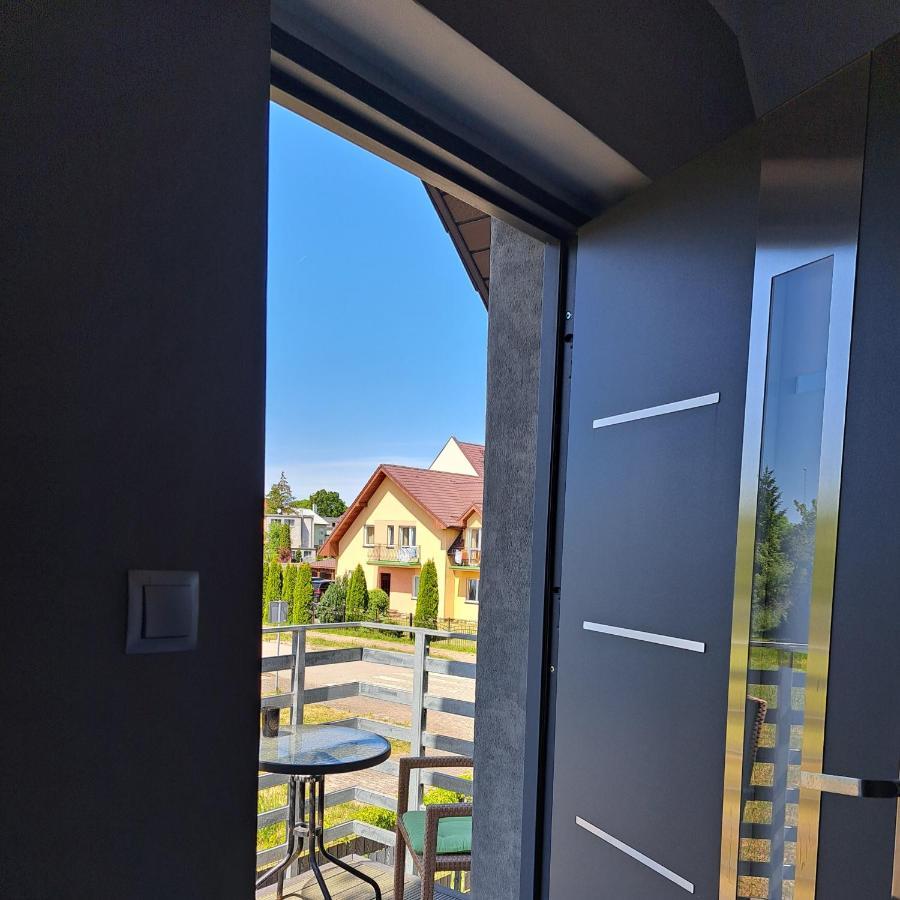 Maly Apartamencik Teo Rewal Dış mekan fotoğraf
